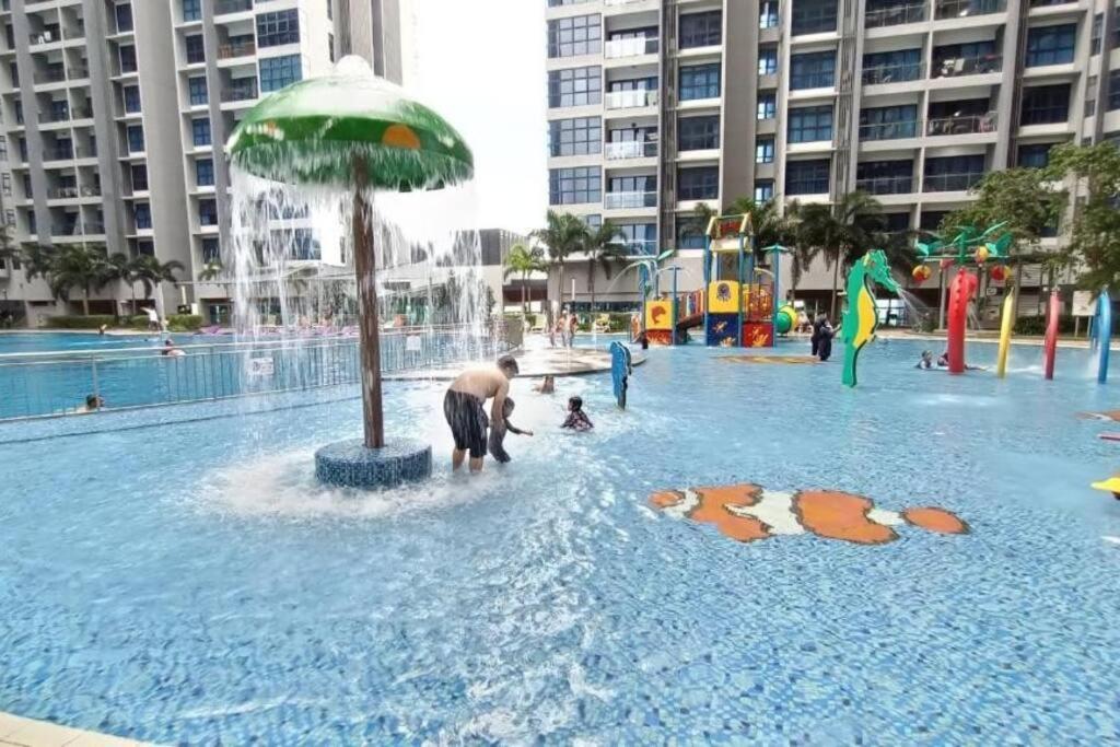 Great Atlantis Homestay Melaka Bagian luar foto