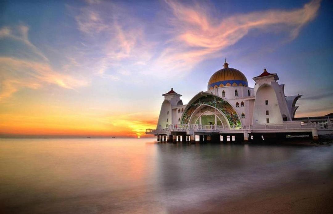 Great Atlantis Homestay Melaka Bagian luar foto